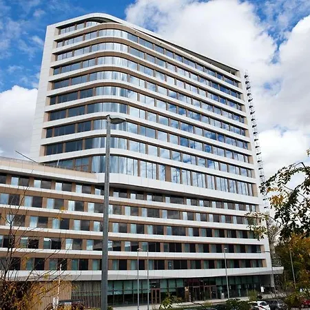 Hotel Hampton By Hilton Center East