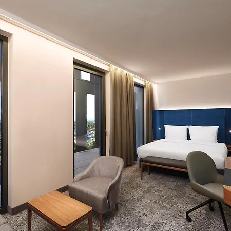 Hotel Hyperion 5*