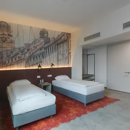 Campanile Sendling 3* Mnichov