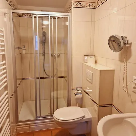 Landgasthof Deutsche Eiche Hotel Munich