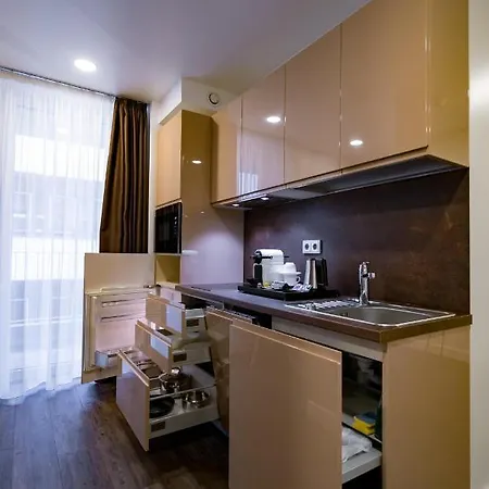 Hotell Kreis Residenz 4*