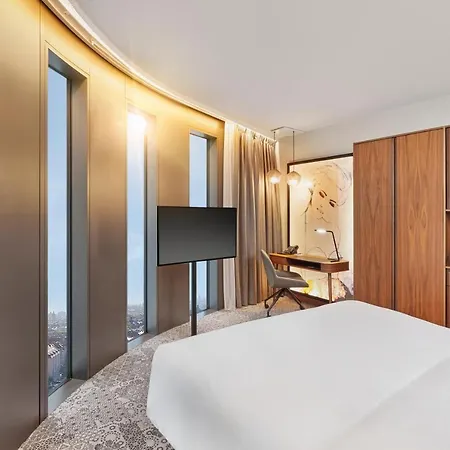 Hotel Hyperion
