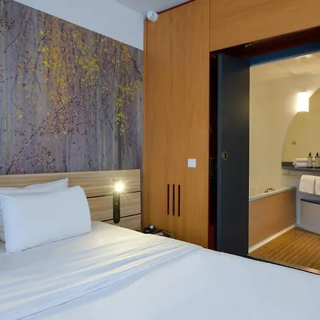 Novotel Parkstadt Schwabing Hotel 4*