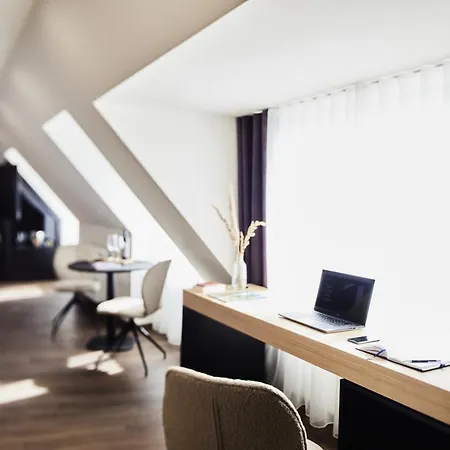 Design- Und Kunsthotel 酒店 *