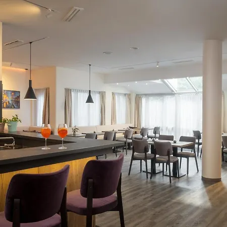 Hotel Awa Munich