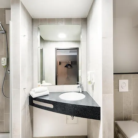 Hotel Muenchen-hbf 3*