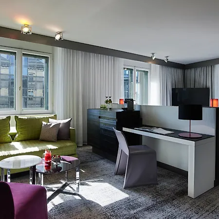 Sofitel Bayerpost 5* Münih