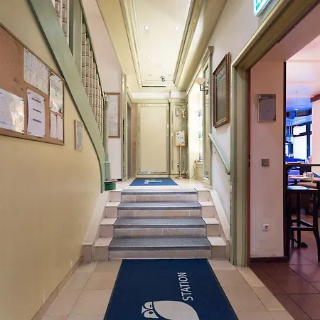 酒店 易达宫殿车站酒店