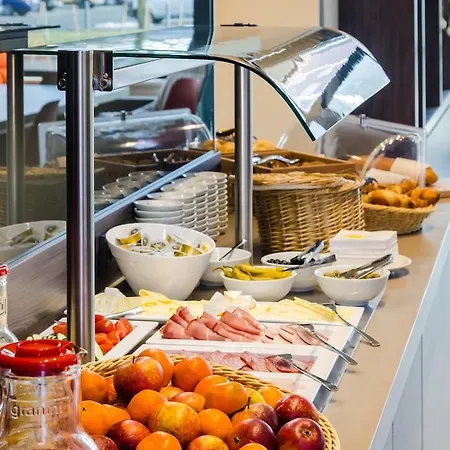 Campanile Sendling Hotel 3*