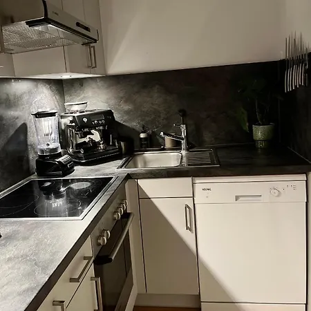 Modern City Center Apartment