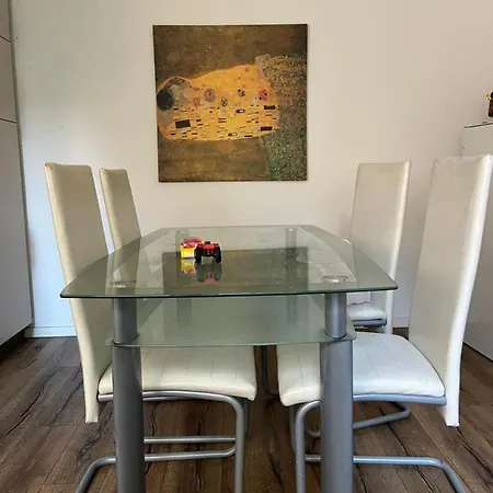 Samowar Single Bed In A Shared For 2 Persons Hostel München