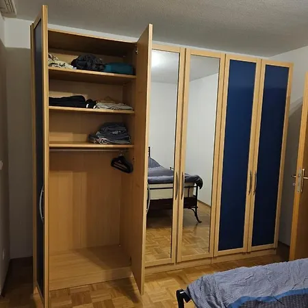 Privat Zimmer In 2 Zimmer * München