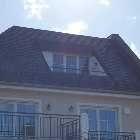 Exklusive Neubau Dachterrassenwohnung Mit Wohnungslift In Vierfamilienvilla *