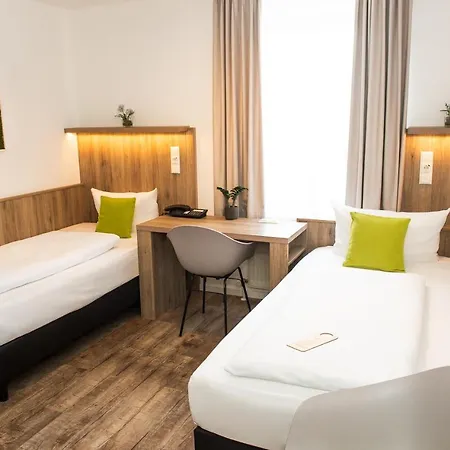 Perlach Allee By Blattl Hotel 3*