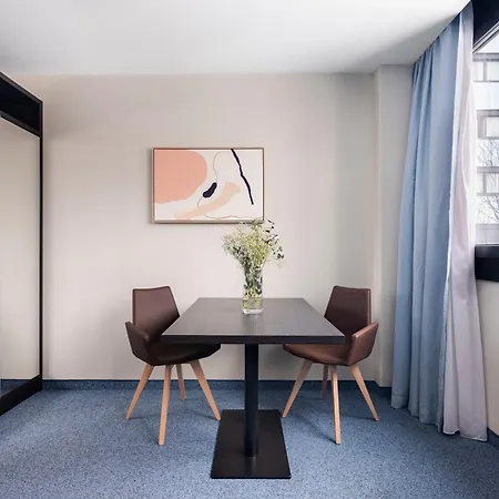 Numa Viktoria Aparthotel Munich