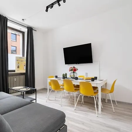 90m2 Fuer Bis Zu 12 Personen - Innenstadt Apartment *