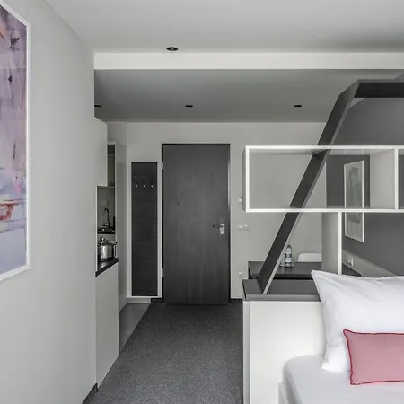 Numa Viktoria Aparthotel Munich