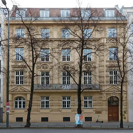 The Gallery Apartment