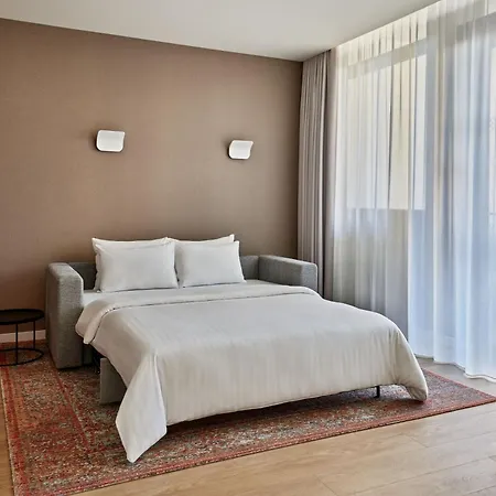 By Marriott Ξενοδοχείο Μόναχο