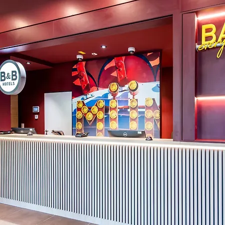 City-west Otel 3*