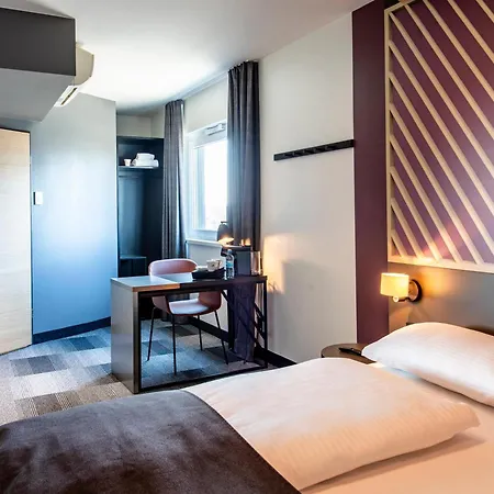 City-west Otel Münih