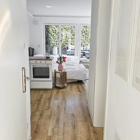 Luxus Neubau 65m2 - L Munich