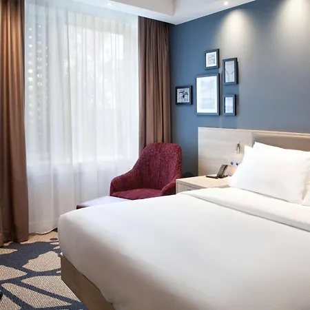 Hampton By Hilton Center East 3* Munich