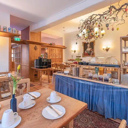 Eder Hotel 3*