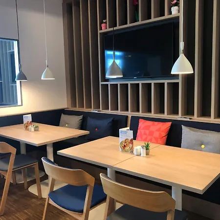 Express - Olympiapark By Ihg Hotel
