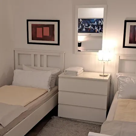 Westpark Apartment *