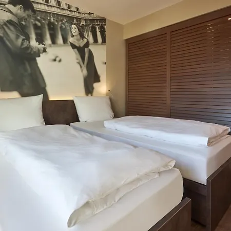 Gio Hotel 4*