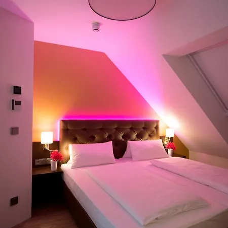 Koos Hotel&apartments - 4*