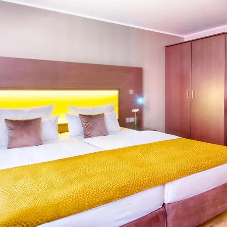 Leonardo Center 4* Munich
