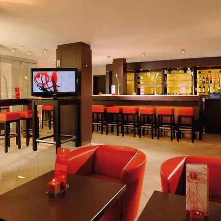 Leonardo Center Hotel