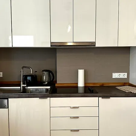 Beefree Connect-metro-shops-freeparking Apartment *