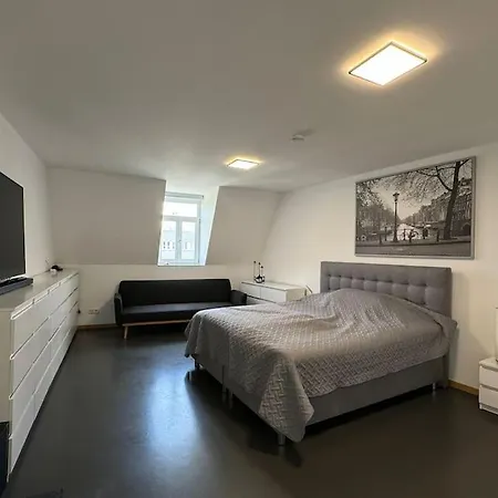 6 Maisonette-penthouse Pool Dachterrasse Luxus Apartment Munich