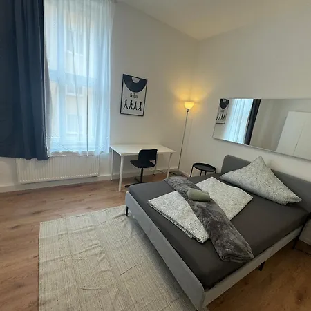 6 Apartment