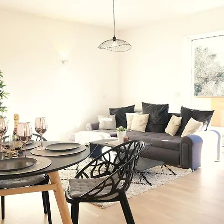 Amazing, Spacious In Excellent Location Monaco di Baviera