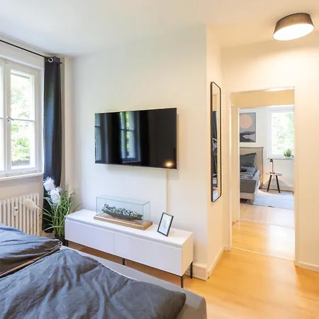 Sweethome - Kueche, Stellplatz, Wlan, Naehe S-bahn Munich