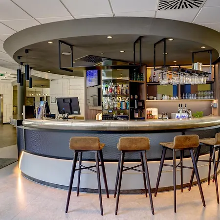 Hotel Novotel Parkstadt Schwabing Munich