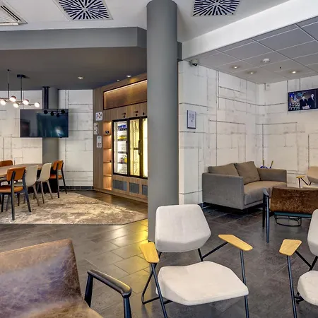 Novotel Parkstadt Schwabing 4*