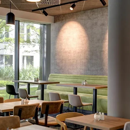 Hotel Novotel Parkstadt Schwabing Munich