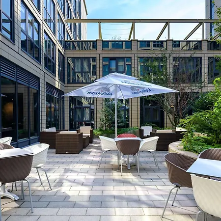 Ibis Parkstadt Schwabing 3*