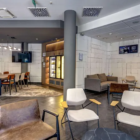 Hotel Novotel Parkstadt Schwabing 4*