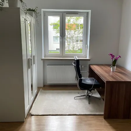 25 Min Zum Oktoberfest Zimmer! Homestay Munich