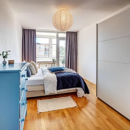 Apartment 2br In Schwabing- What'app - 0034-635-520-036 - For Reservations! Munich