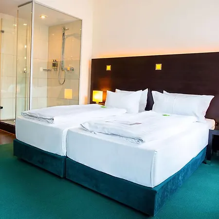 Hotel Flemings Muenchen-city 4*