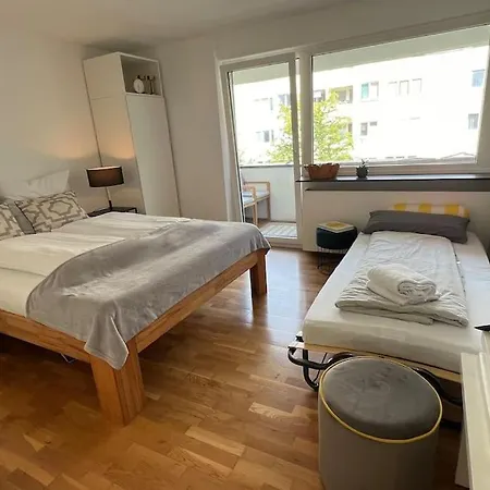 2 Br- New, Cozy For 5 People Munich
