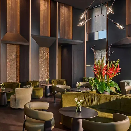 מלון Koenigshof, A Luxury Collection Hotel, 5*