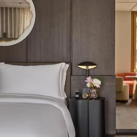 Koenigshof, A Luxury Collection Hotel, מינכן